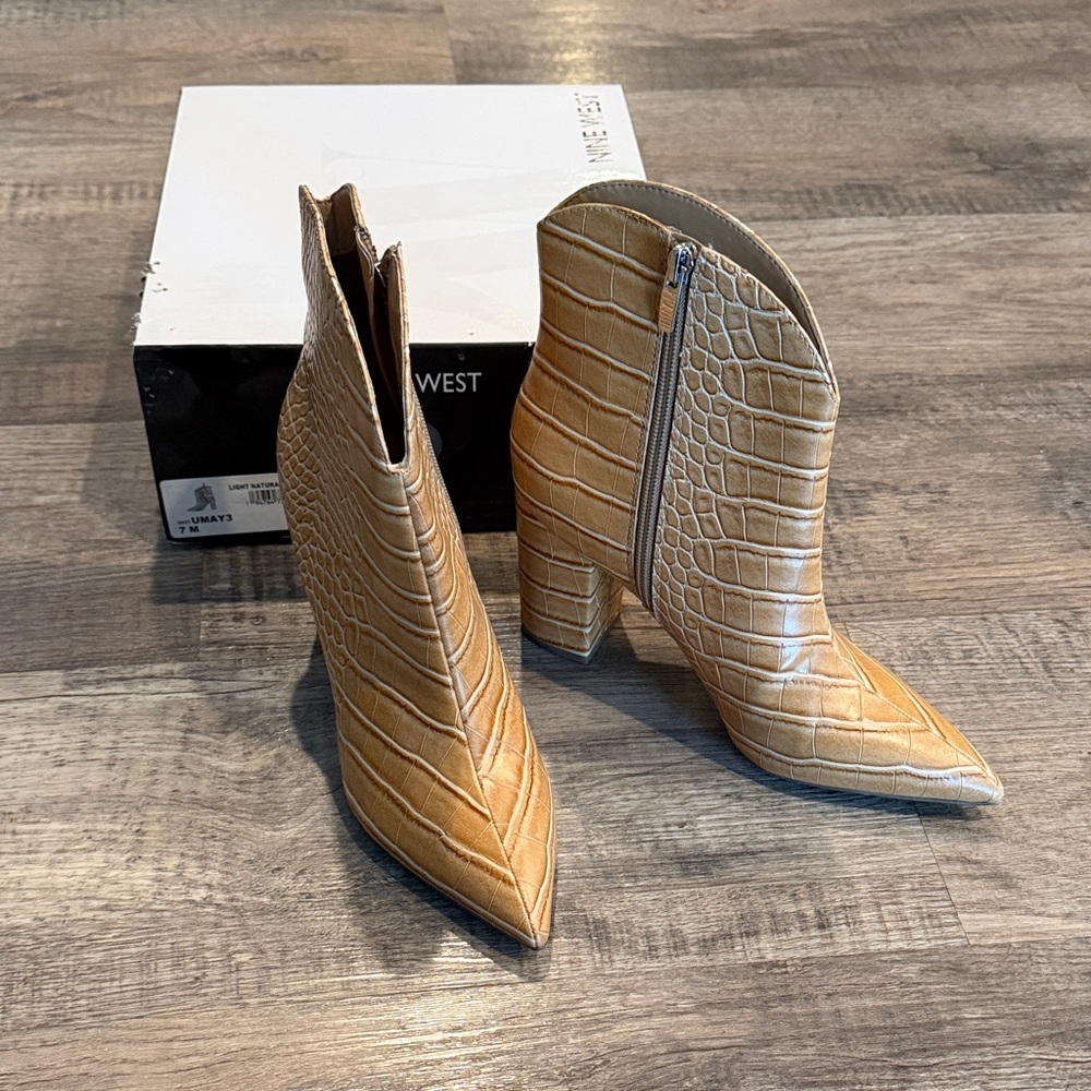 Nine West Camel Croc-Embossed Heeled Boots